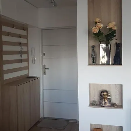 Betty - Modern Apartament - Olivia Business Center, *